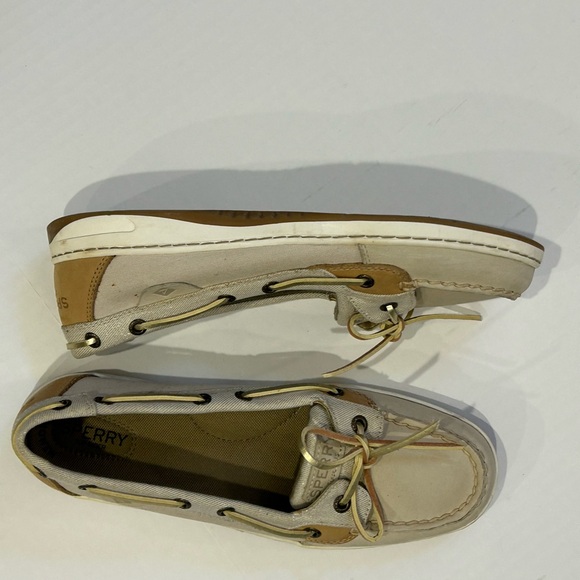 Sperry - Top Slider, Like new condition. - Picture 10 of 11